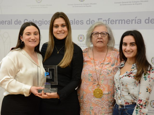 Equipo investigador ganador de la categoría "Jóvenes Promesas"